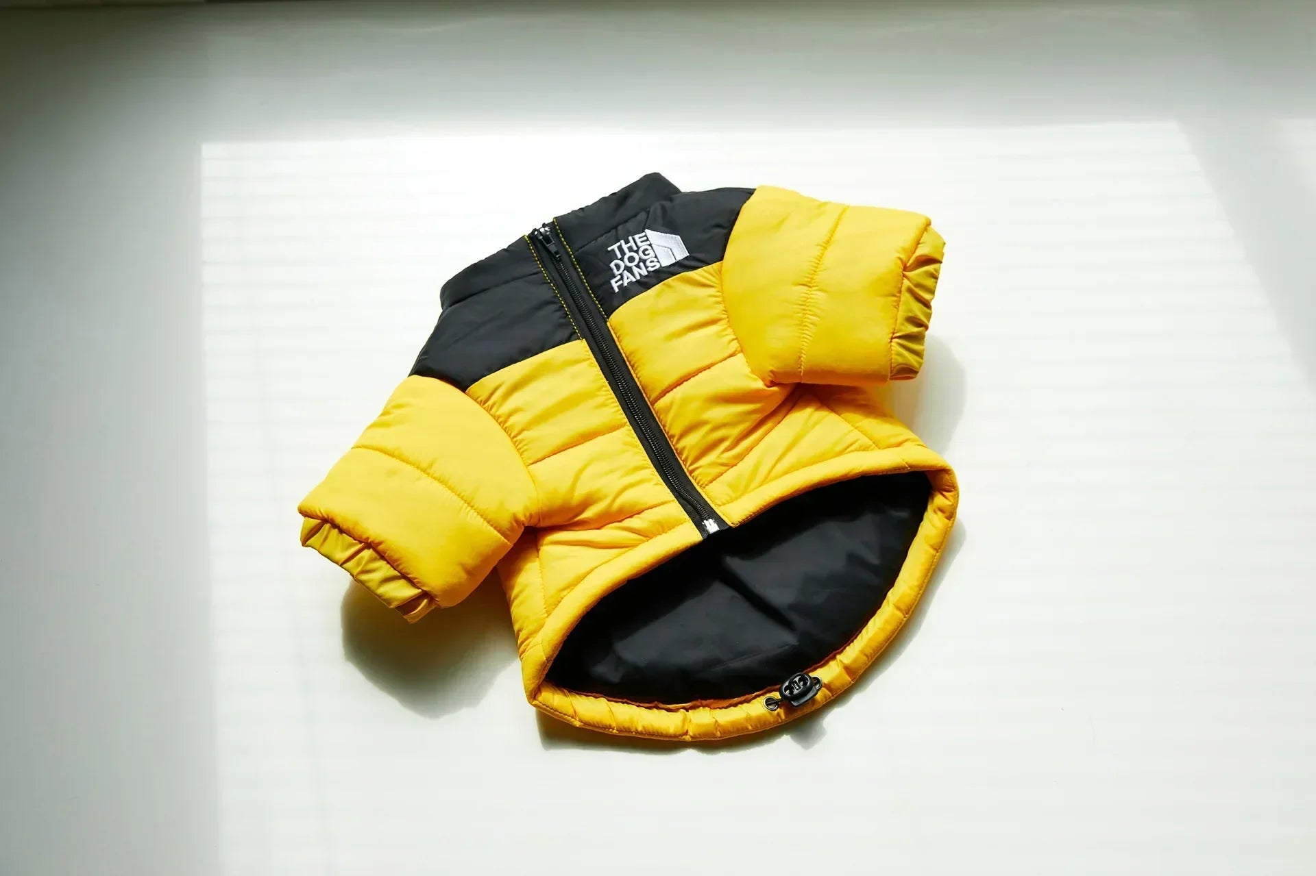 The Dog Fans Winter Pet Dog down Jacket Clothes for Small Medium Dogs Warm Thick Dog Vest French Bulldog Puppy Coat